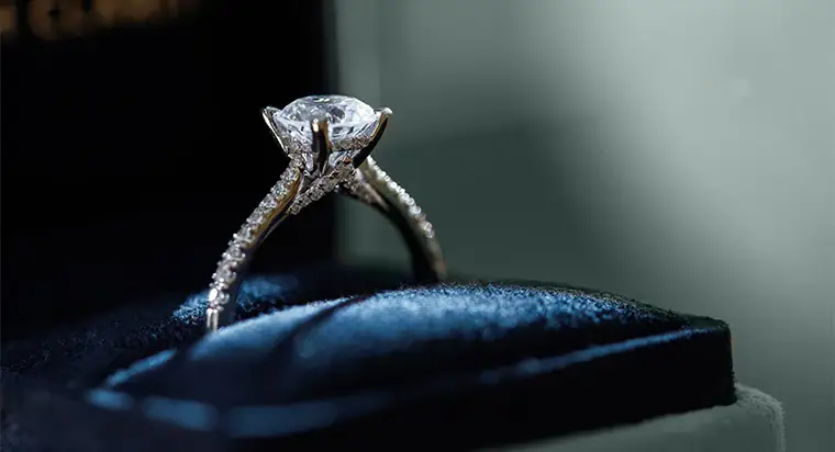 solitaire engagement rings 1080x